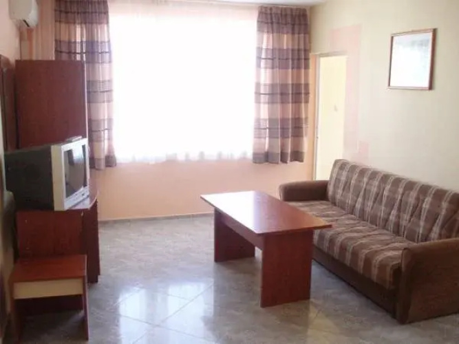Vasima Hotel