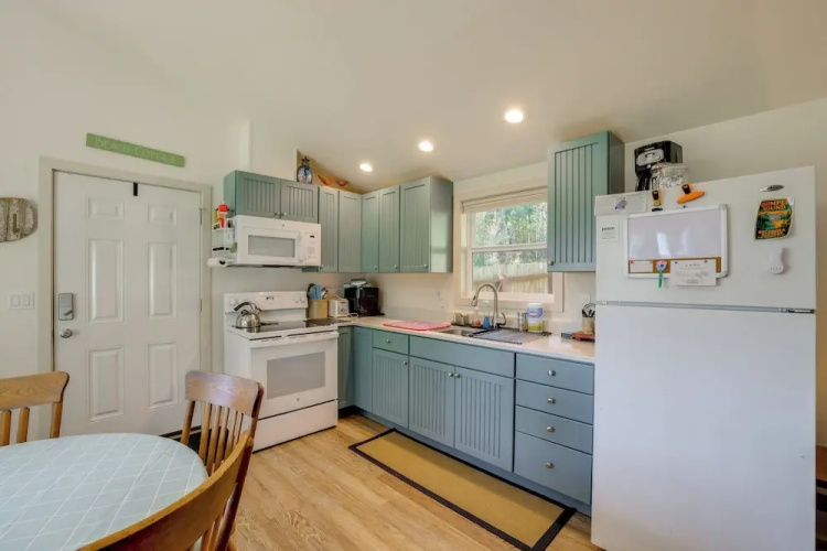 Hike & Relax Fireside: Nordland Gem w/ Deck & Yard