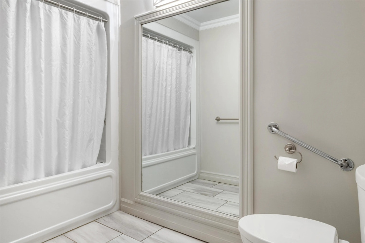 Dannys Hotel Suites, Surestay Collection By Best Western photo 10