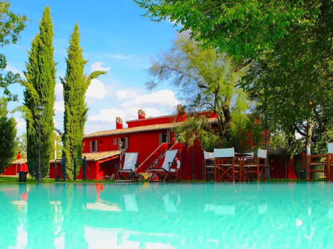 Holiday Home in Spello With Pool & Terrace