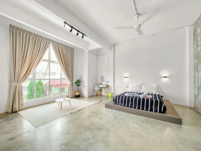 Comfort Triple room with city view