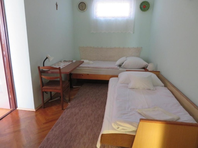 2 Bedrooms Apartment with view