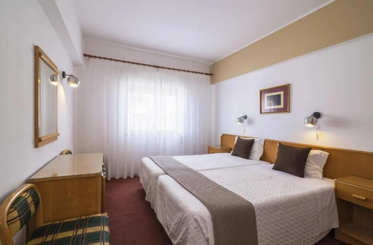2 Bedrooms Double Apartment with sea view