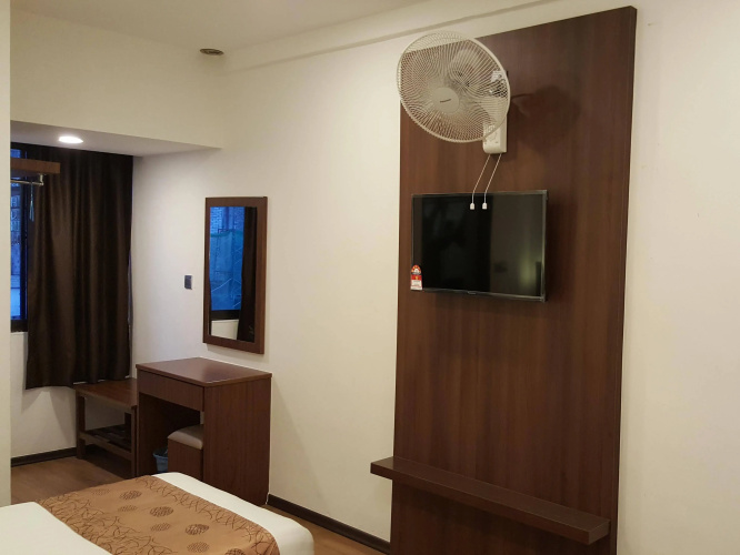 Highlanders Hotel