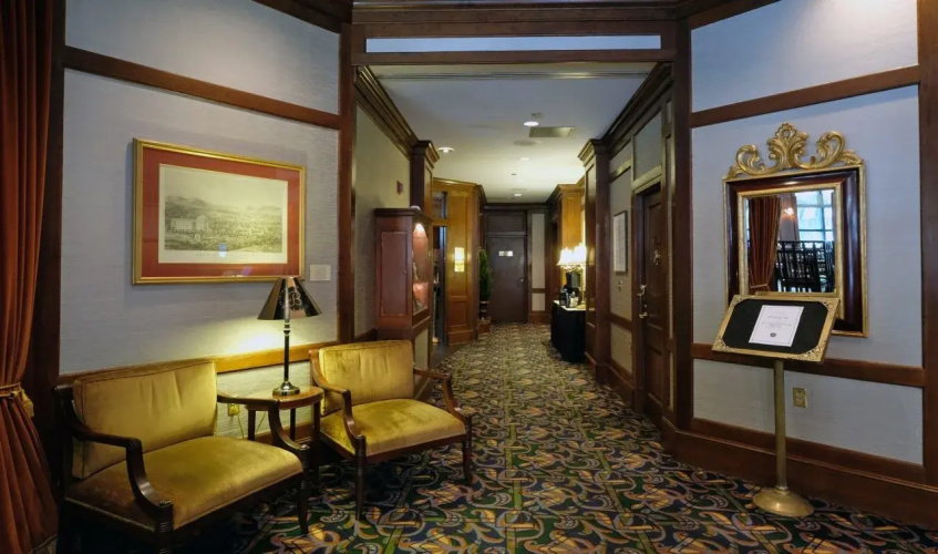 The Berkeley Hotel