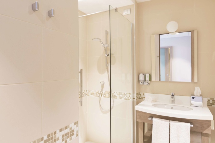 Hampton by Hilton Rome East photo 12