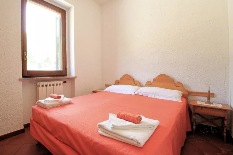 3 Bedrooms Apartment