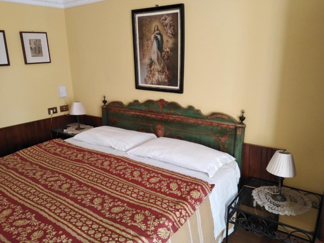 Standard Double room with balcony and with lake view