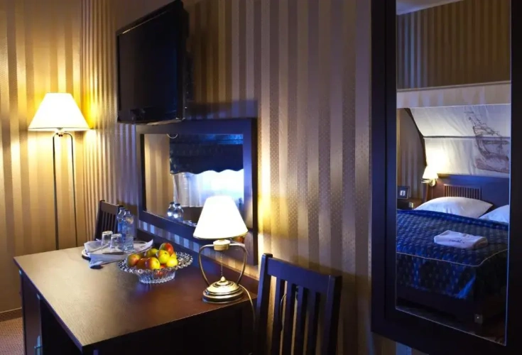 Standard Double room with lake view