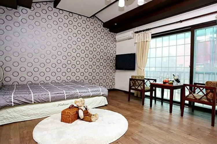 Boryeong Mud Pension