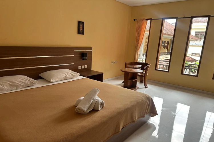 Gora Beach Inn