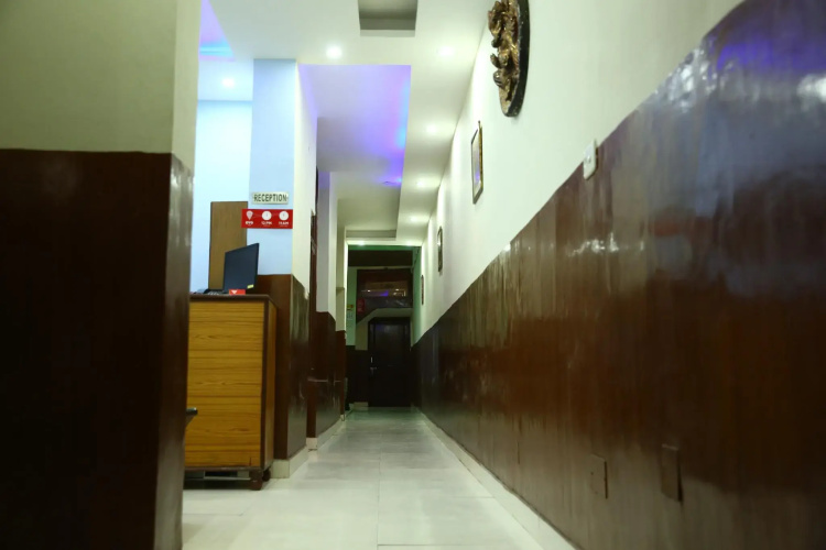 Hotel Diamond Palace