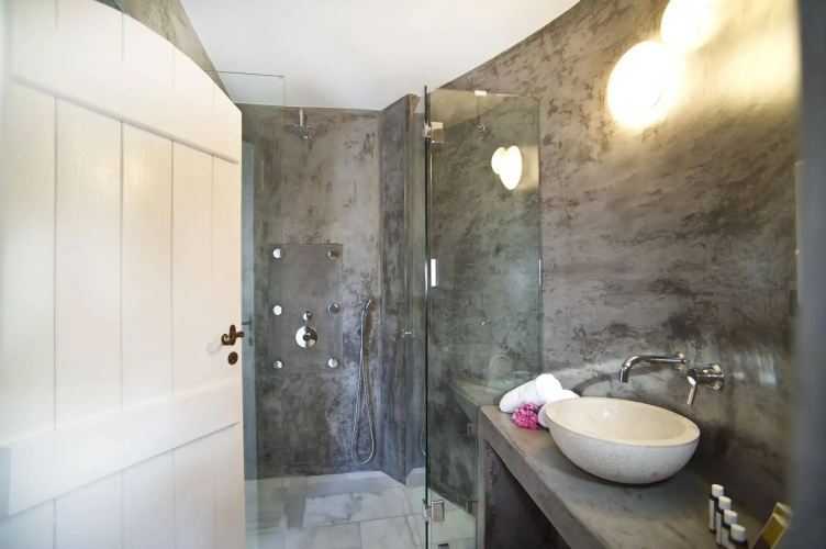 Avista Suites