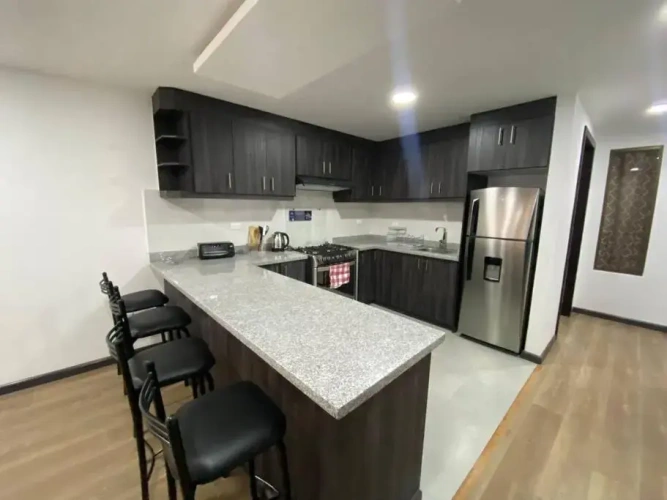 3 Bedrooms Apartment