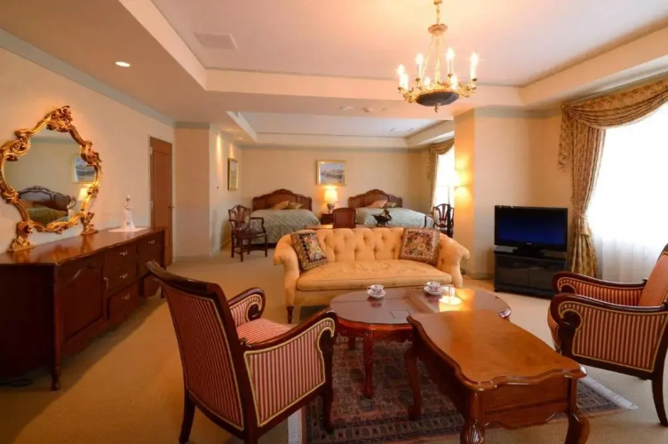 1 Bedroom Suite