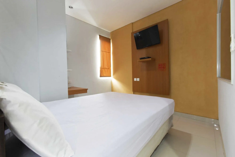 Wisma 9 by RedDoorz