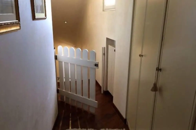 5 Bedrooms Villa