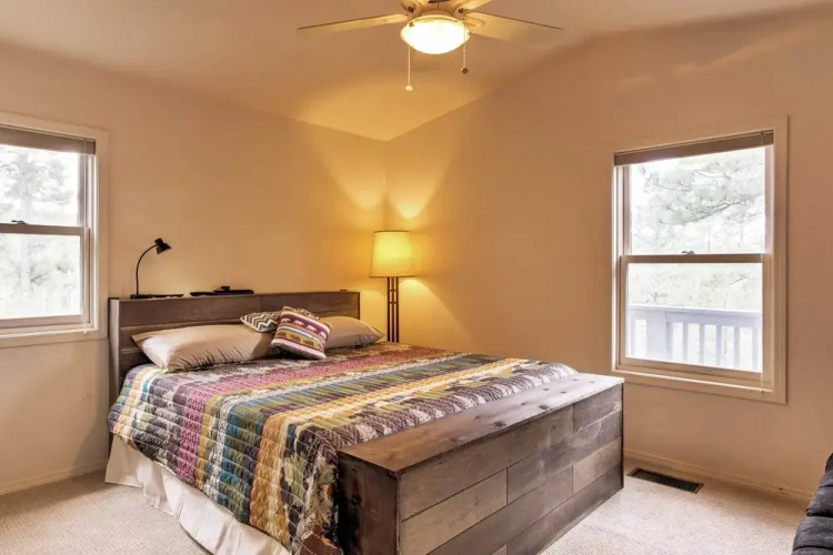 Spacious Hideaway in Ruidoso w/ Multi-level Deck!