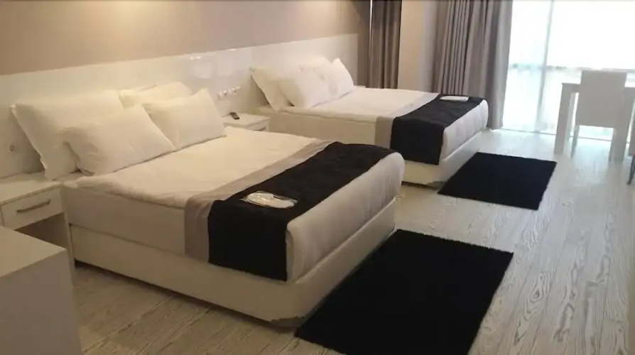 Kremon Hotel