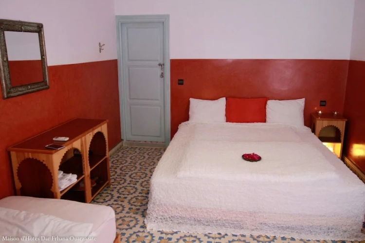 Standard Triple room with balcony
