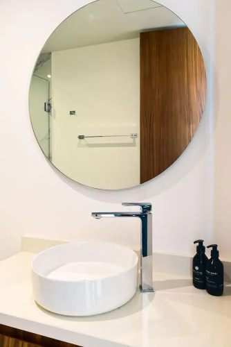 Immaculate Design Coupled With First-class Amenities Penthouse