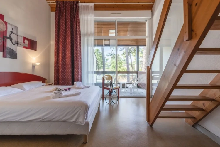 Standard Duplex room