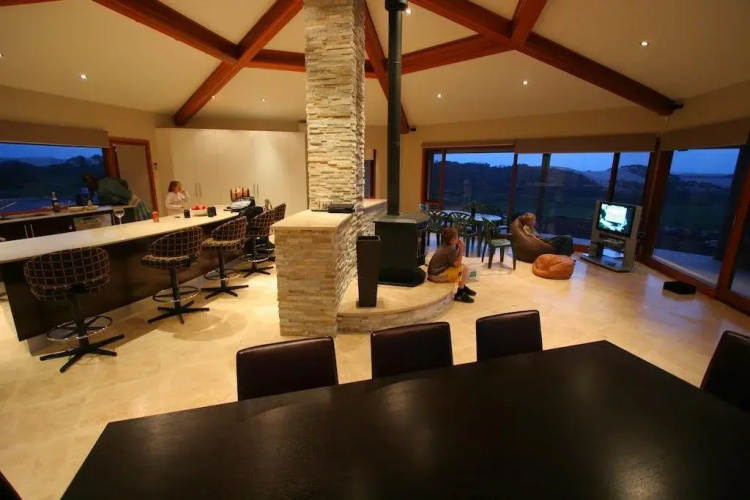 Almonta Park Lodge