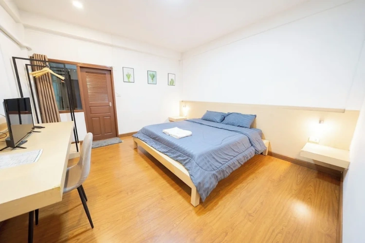 Standard Double room with balcony
