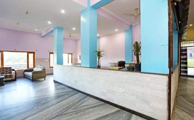 Hotel Jay Continental By OYO Rooms