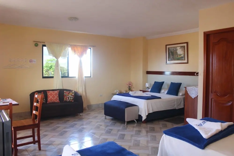 Standard Quadruple room with balcony and with ocean view