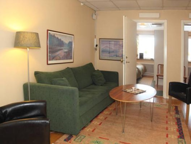 2 Bedrooms Sextuple Apartment