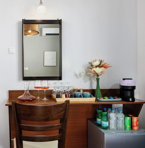 2 Bedrooms Classic Apartment with city view