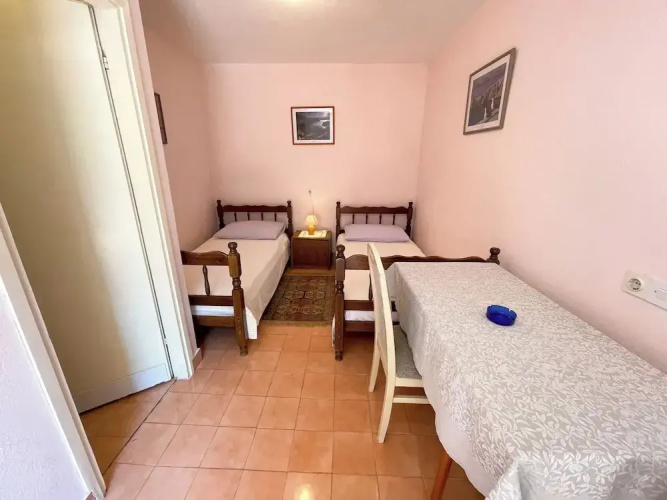 Studio apartment Šarić 3
