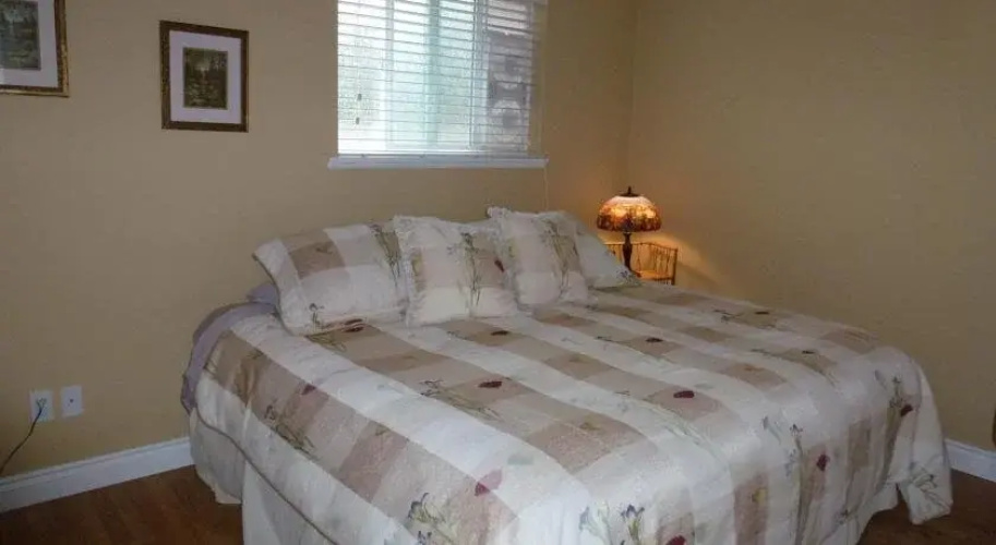 Beachway Vacation Rental and B&B Suites