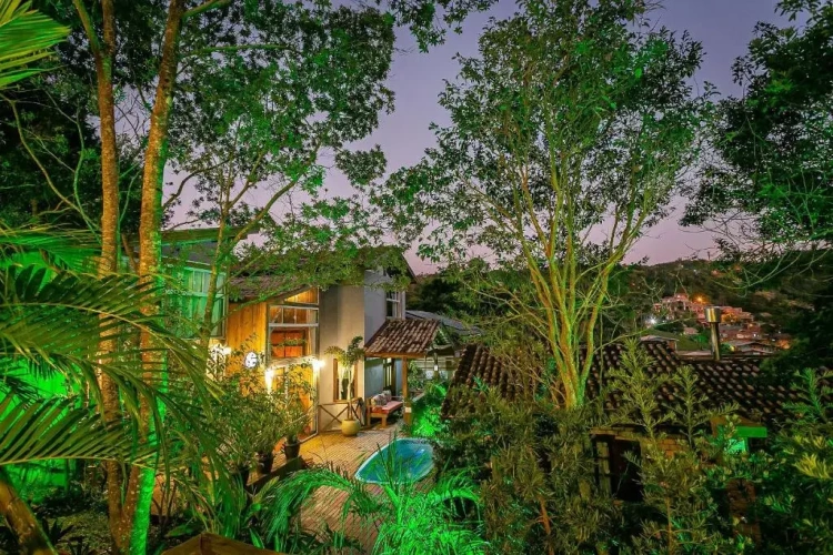 Double Bungalow