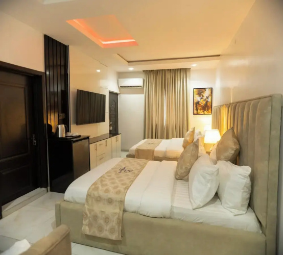 Brimuyo Hotel