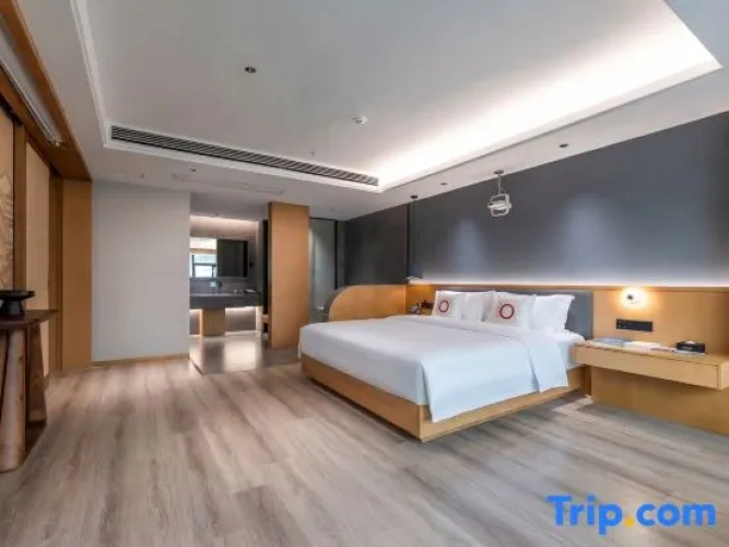 Deluxe Double Suite