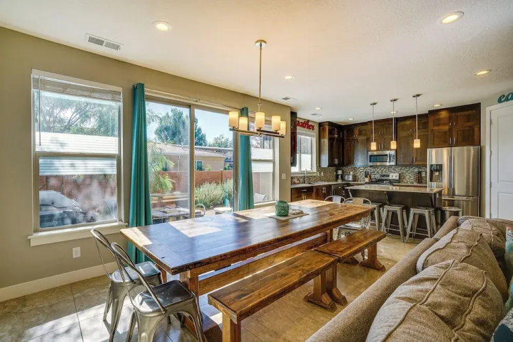Moab Vacation Rental: Pool & Hot Tub Access!