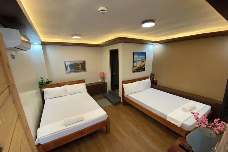 Standard Quadruple room
