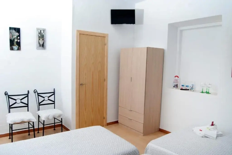 Standard Triple room with balcony