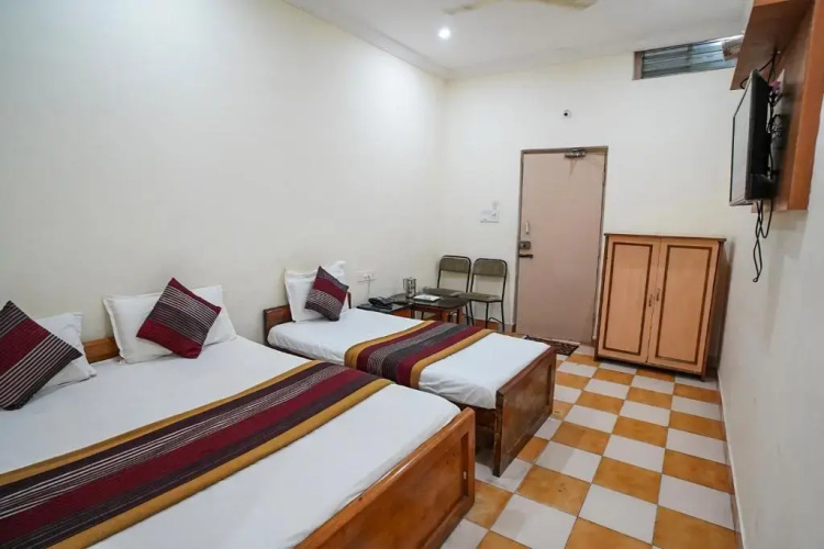 Hotel Prakaash Residency