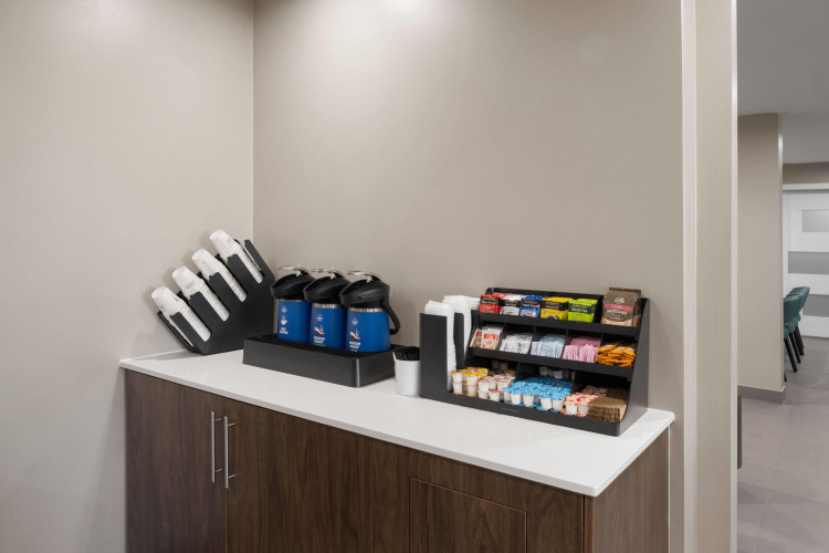 Hawthorn Extended Stay by Wyndham Jackson