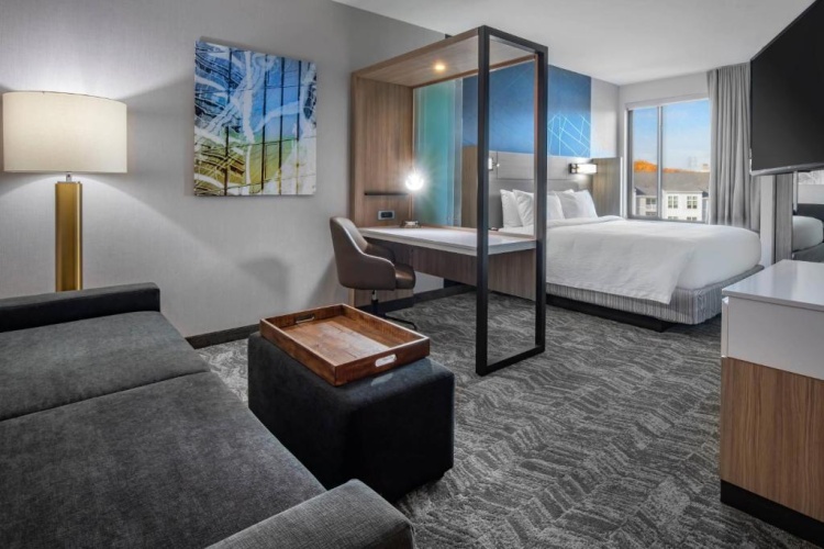 Double Suite