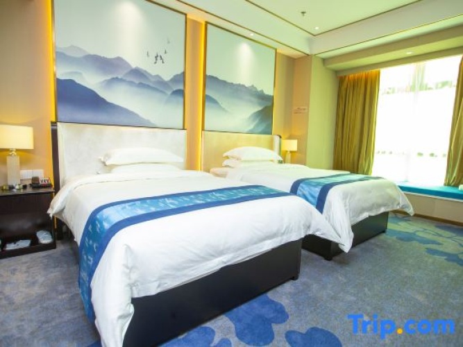 Triple Family Suite