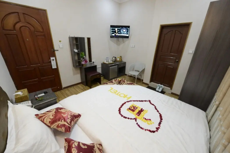 Tiger One Hotel