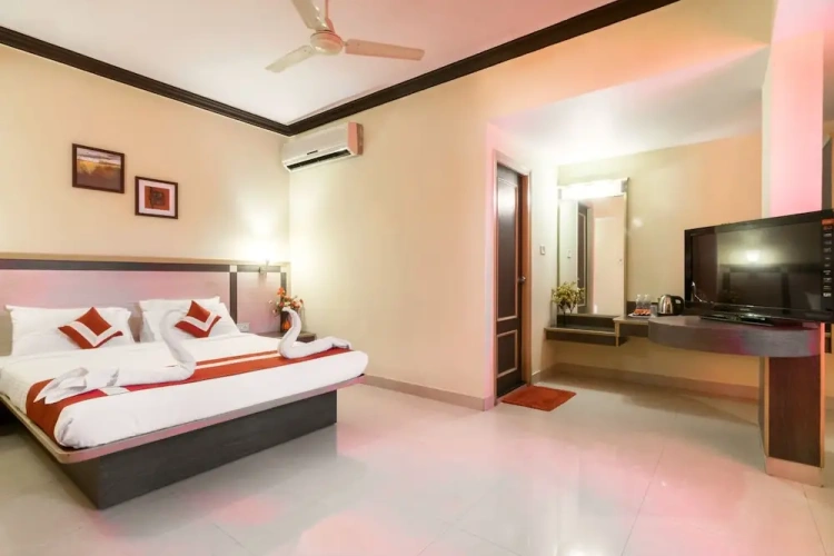 1 Bedroom Superior Double Suite with city view