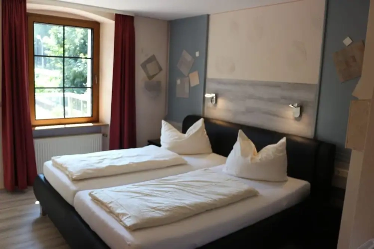Standard Double room with balcony