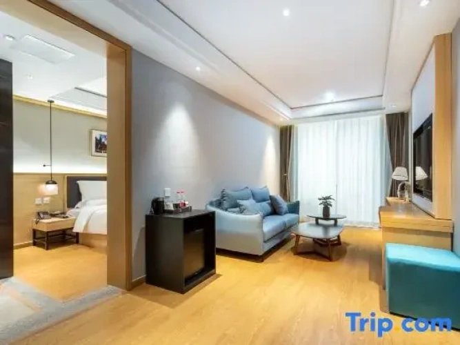 Deluxe Double Suite