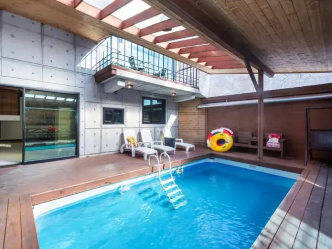 Vista Hill Poolvilla