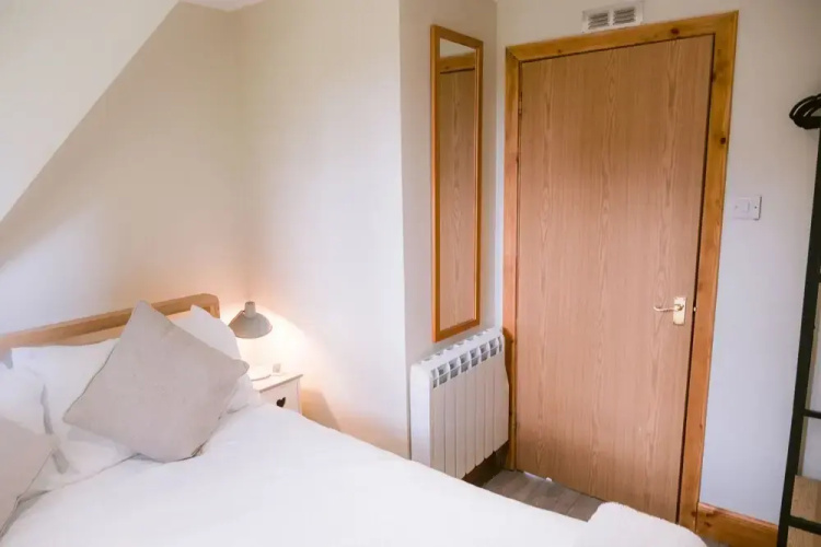 Bright Star Lodge